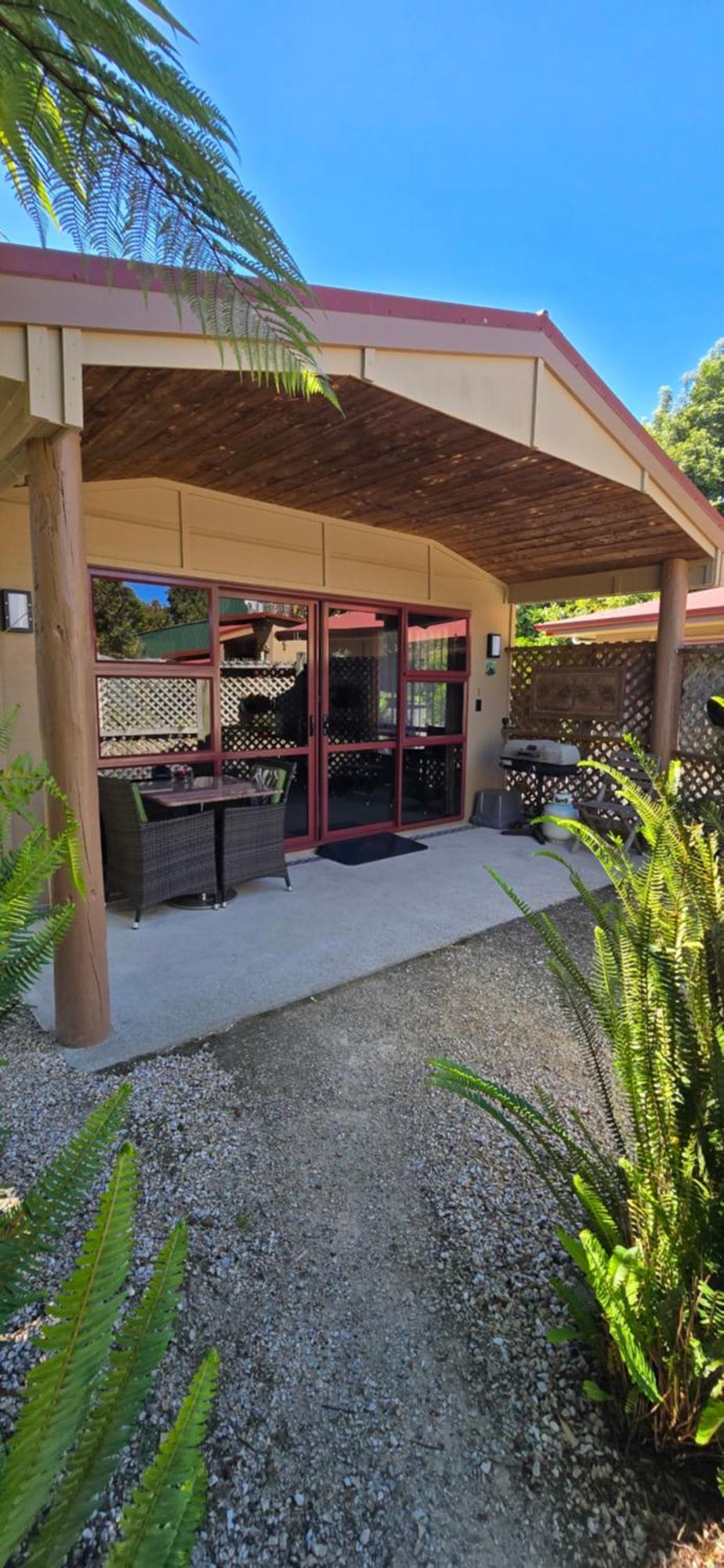 The Rocks Chalets Takaka Exterior photo