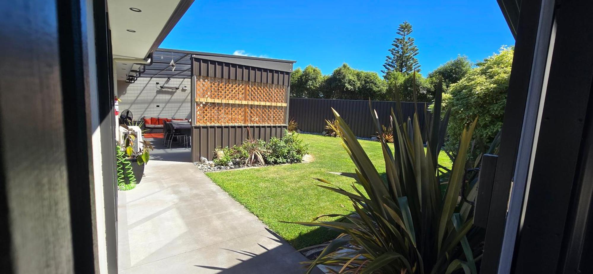 The Rocks Chalets Takaka Exterior photo